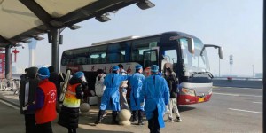 包机回家 西安科技大学24名海南籍学生搭乘HU7266航班顺利到家