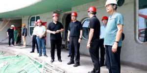 咸阳职院党委书记张迪带队调研理实组团室外项目建设情况