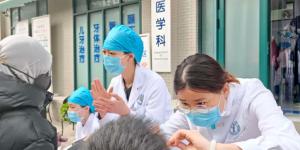 西安市红会医院开展“世界口腔健康日”系列义诊活动