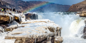 陕西黄河壶口冰瀑迎新春 黄河民俗绘就非遗年韵