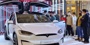 2.6秒破百 特斯拉Model X Plaid巡展首站空降西安