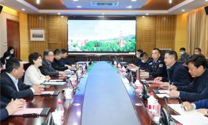 西安市长安区副区长元伟东到西安翻译学院调研指导工作