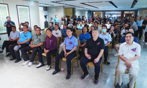 ＂军魂祷铁笔＂王满怀主题书法笔会在西安举行