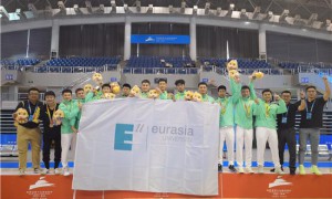 西安欧亚学院男子篮球队夺得陕西省十七运会男篮大学生组甲组冠军